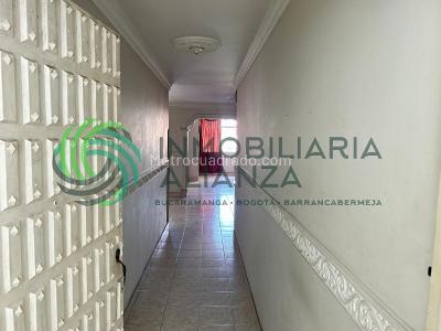 Apartamento de 4 alcobas en venta en Sotomayor, Bucaramanga, 147 m² · foto 2 de 20