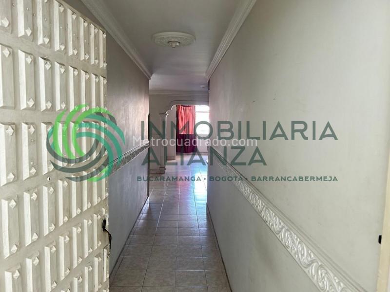 Piso – Bucaramanga, Mejoras Públicas, Comuna 13 - Oriental - Vista 3