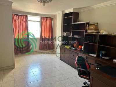 Apartamento de 4 alcobas en venta en Sotomayor, Bucaramanga, 147 m² · foto 15 de 20