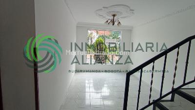 Casa de 3 alcobas en arriendo en Cañaveral, Floridablanca, 101 m² · foto 3 de 20