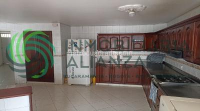 Casa de 5 alcobas en venta en Cabecera Del Llano, Bucaramanga, 235 m² · foto 13 de 20