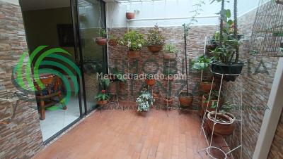 Casa de 4 alcobas en venta en Jardines De Coaviconsa, Bucaramanga, 104 m² · foto 12 de 20