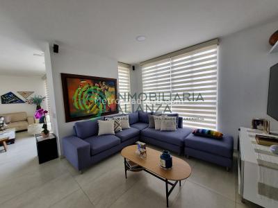 Apartamento de 3 alcobas en venta en Altos De Cabecera, Bucaramanga, 215 m² · foto 5 de 20