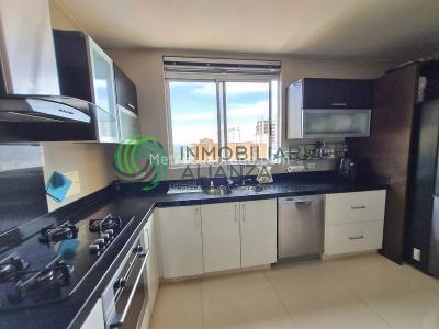 Apartamento de 3 alcobas en venta en Altos De Cabecera, Bucaramanga, 215 m² · foto 12 de 20