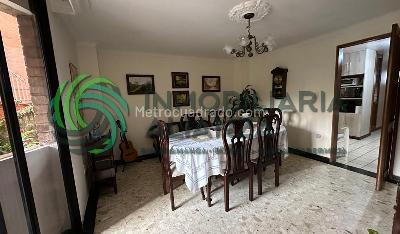 Apartamento de 5 alcobas en venta en Altos De Cabecera, Bucaramanga, 206 m² · foto 9 de 20