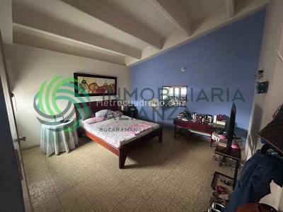 Apartamento de 3 alcobas en venta en Cabecera Del Llano, Bucaramanga, 168 m² · foto 17 de 20