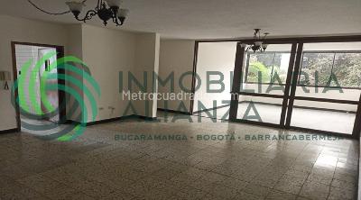 Apartamento de 3 alcobas en venta en Cabecera Del Llano, Bucaramanga, 138 m² · foto 3 de 20
