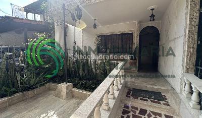 Casa de 5 alcobas en venta en Provenza, Bucaramanga, 489 m² · foto 2 de 20
