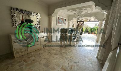 Casa de 5 alcobas en venta en Provenza, Bucaramanga, 489 m² · foto 6 de 20