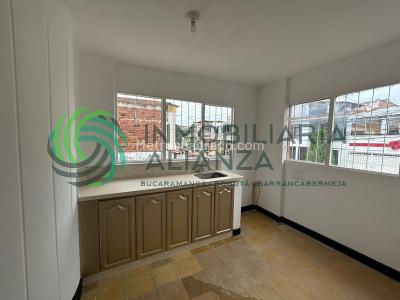 Casa de 5 alcobas en venta en La Victoria, Bucaramanga, 221 m² · foto 12 de 20