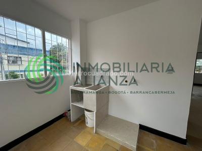Casa de 5 alcobas en venta en La Victoria, Bucaramanga, 221 m² · foto 13 de 20