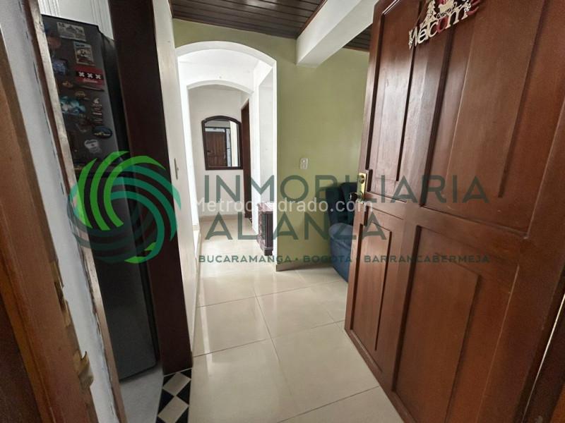 Piso – Bucaramanga, Mejoras Públicas, Comuna 13 - Oriental - Vista 3