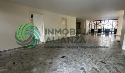 Casa de 5 alcobas en venta en La Aurora, Bucaramanga, 555 m² · foto 10 de 20