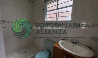 Casa de 5 alcobas en venta en La Aurora, Bucaramanga, 555 m² · foto 14 de 20
