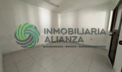 Casa de 5 alcobas en venta en La Aurora, Bucaramanga, 555 m² · foto 15 de 20