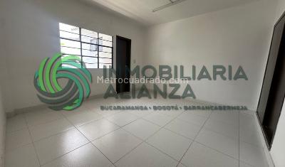 Casa de 5 alcobas en venta en La Aurora, Bucaramanga, 555 m² · foto 17 de 20