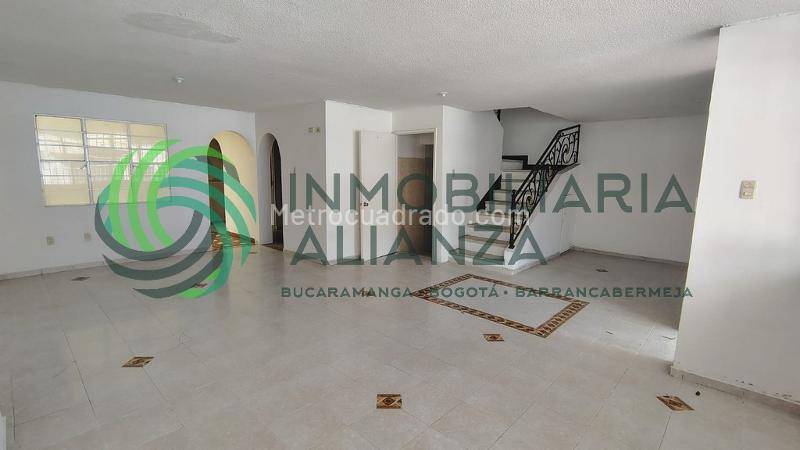 Casa – Bucaramanga, Mejoras Públicas, Comuna 13 - Oriental - Vista 3