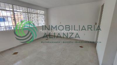 Casa de 5 alcobas en venta en Mejoras Publicas, Bucaramanga, 312 m² · foto 4 de 20
