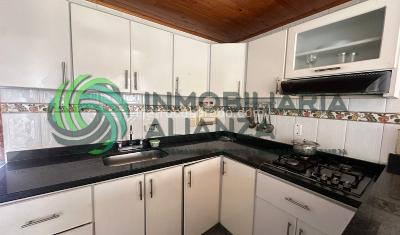 Casa de 4 alcobas en venta en Candiles, Bucaramanga, 160 m² · foto 9 de 20