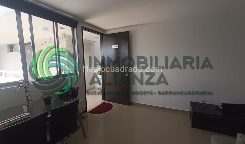 Piso – Bucaramanga, Diamante II, Comuna Provenza - Más