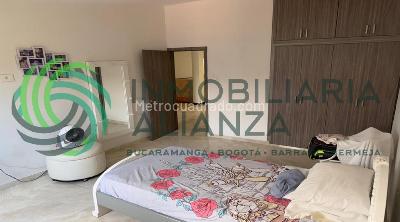 Casa de 5 alcobas en venta en Diamante 2, Bucaramanga, 400 m² · foto 6 de 20