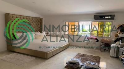 Casa de 5 alcobas en venta en Diamante 2, Bucaramanga, 400 m² · foto 9 de 20