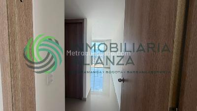 Apartamento de 3 alcobas en venta en San Francisco, Bucaramanga, 87 m² · foto 12 de 20