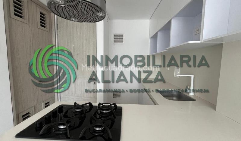 Piso – Bucaramanga, Puerta del Sol, Comuna Cabecera del Llano - Más