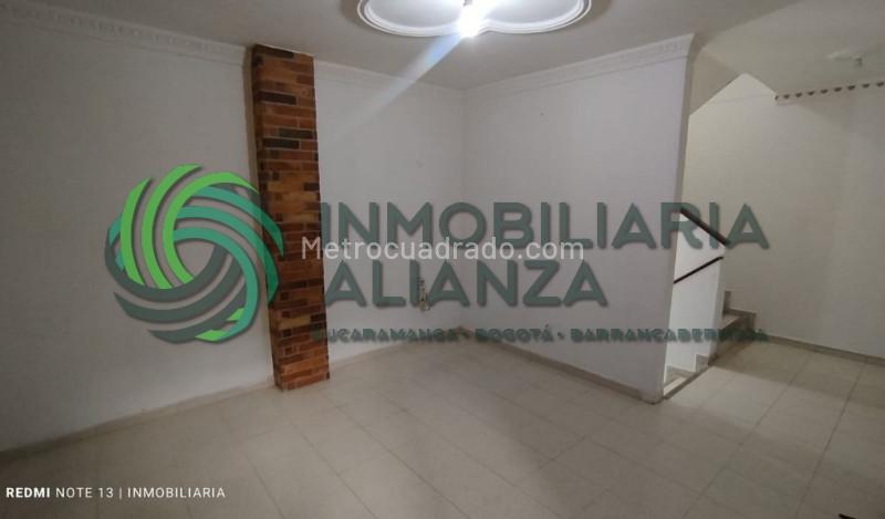 Apartamento en Arriendo, San Francisco, Bucaramanga - Widok 3