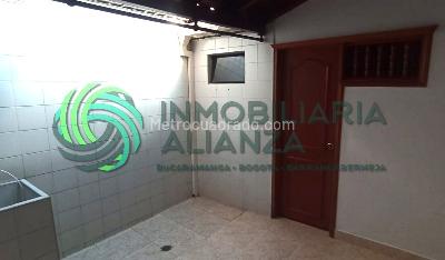Casa de 4 alcobas en venta en Palmeras Del Cacique, Bucaramanga, 160 m² · foto 15 de 20