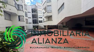 Apartamento de 3 alcobas en venta en Cabecera Del Llano, Bucaramanga, 174 m² · foto 2 de 20