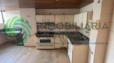 Apartamento de 3 alcobas en venta en La Aurora, Bucaramanga, 120 m² · foto 7 de 20