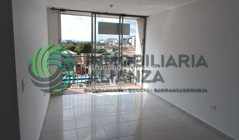 Piso – Bucaramanga - Vista 3