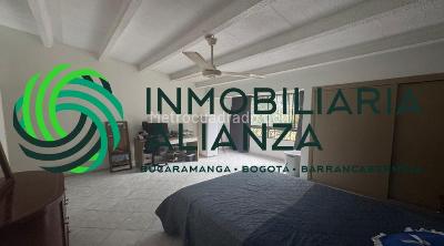 Casa de 5 alcobas en venta en Fontana, Bucaramanga, 298 m² · foto 17 de 20