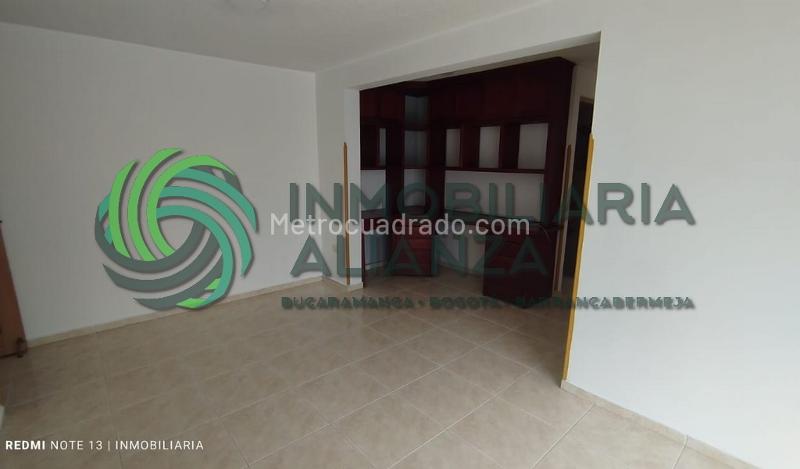 Piso – Bucaramanga - Vista 4