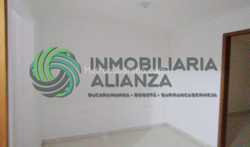 Piso – Bucaramanga, La Aurora, Comuna 13 - Oriental - Vista 4