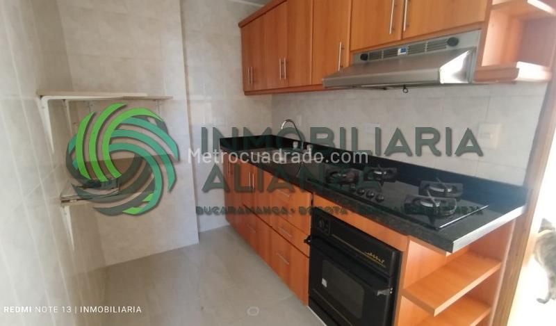 Piso – Bucaramanga, Cabecera del Llano, Comuna Cabecera del Llano - Más