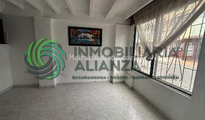 Casa de 4 alcobas en venta en San Miguel, Bucaramanga, 73 m² · foto 4 de 20