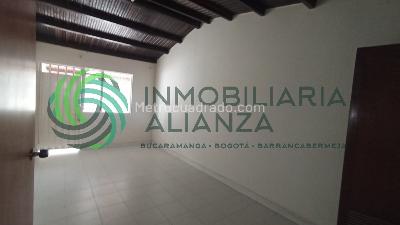 Casa de 4 alcobas en arriendo en Los Rosales, Floridablanca, 127 m² · foto 17 de 20