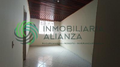 Casa de 4 alcobas en arriendo en Los Rosales, Floridablanca, 127 m² · foto 9 de 20