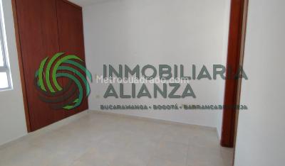 Apartamento de 2 alcobas en arriendo en Comuneros, Bucaramanga, 59 m² · foto 8 de 15
