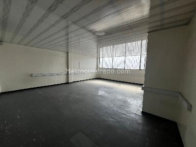 Warehouse for rent in MONTEVIDEO, Bogotá