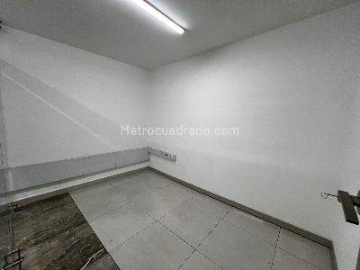 Casa de 5 alcobas en venta en Polo Club, Bogotá, 300 m² · foto 17 de 20