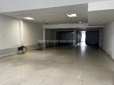 Casa de 5 alcobas en venta en Polo Club, Bogotá, 300 m² · foto 2 de 20