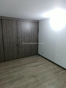 Apartamento en venta en Lusitania, Bogotá · foto 8 de 20
