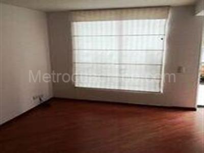 Apartamento de 3 alcobas en venta en Colina Campestre, Bogotá, 129 m² · foto 9 de 13