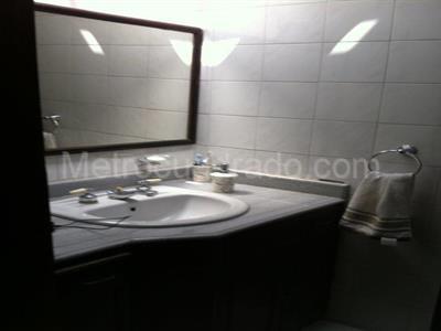 Casa de 3 alcobas en venta en Santa Barbara Central, Bogotá, 180 m² · foto 18 de 20