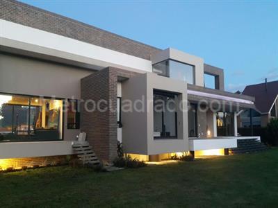 Casa de 4 alcobas en venta en Guaymaral San Simon, Bogotá, 1285 m² · foto 12 de 20