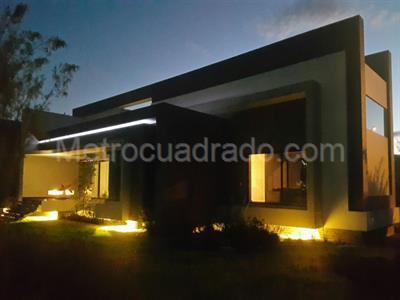 Casa de 4 alcobas en venta en Guaymaral San Simon, Bogotá, 1285 m² · foto 15 de 20