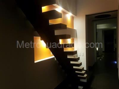 Casa de 4 alcobas en venta en Guaymaral San Simon, Bogotá, 1285 m² · foto 6 de 20